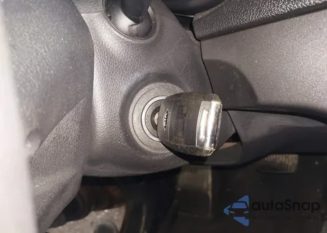 2018 Kia Sportage Lx z USA, uszkodzony, nr VIN KNDPMCAC0J7304855